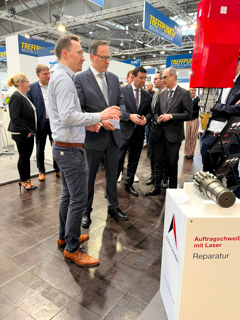 Visit from the Saxon Minister of Economic Affairs Dirk Panter