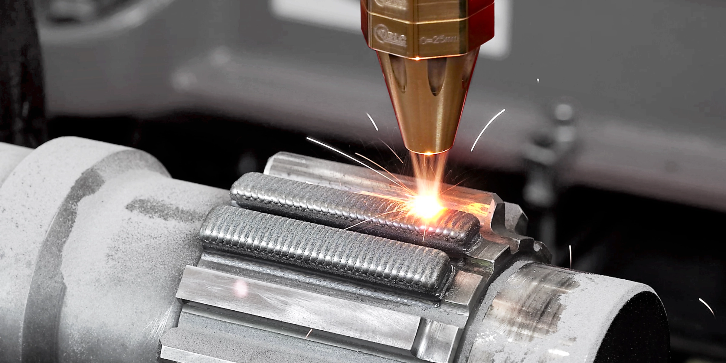 Repairing the gearing of a pinion shaft