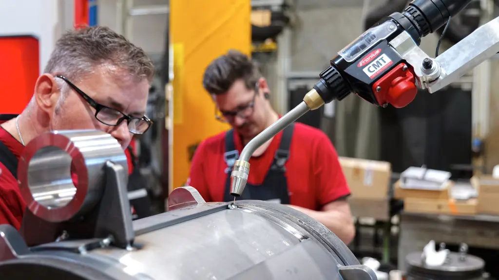 Anlagenbau - Inbetriebnahme der Schweißanlage