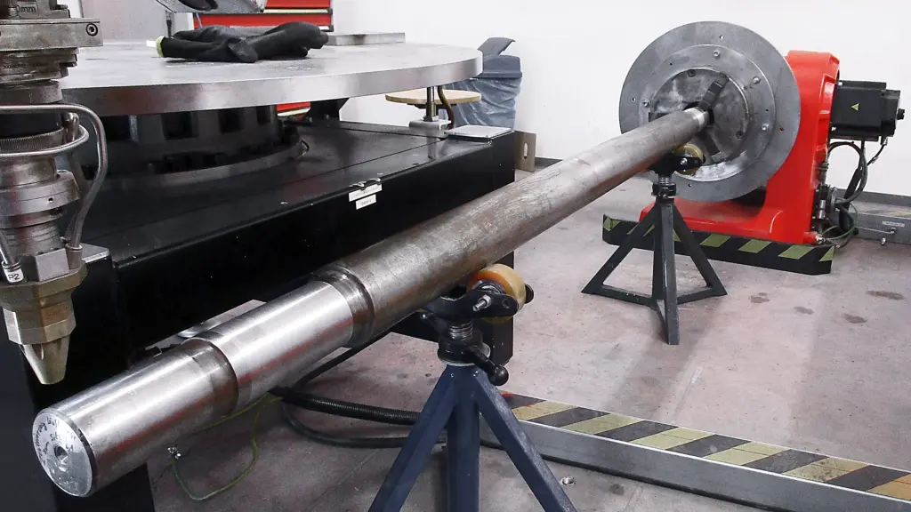 Damaged fan impeller shaft