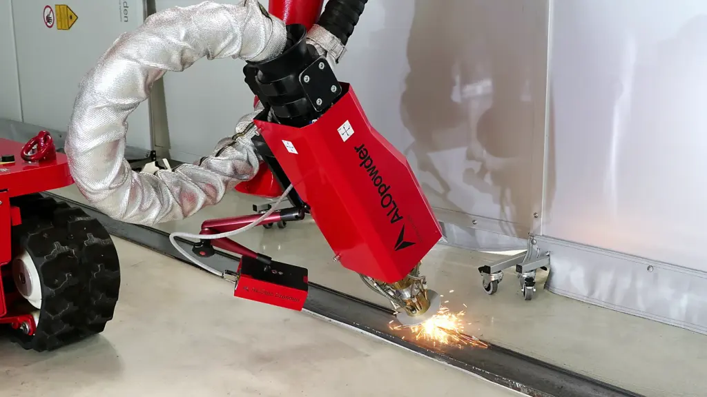 Auftragschweißen direkt an der Schiene